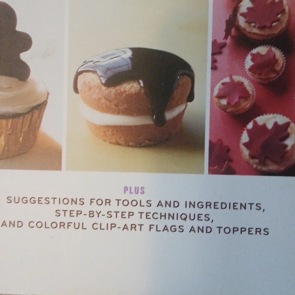 Martha Stewart Cupcakes Book 175 Ideas Paperback First Edition A Baking Guide